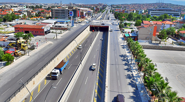 KÖPRÜLÜ KAVŞAKLAR TRAFİĞİN CAN DAMARI OLDU