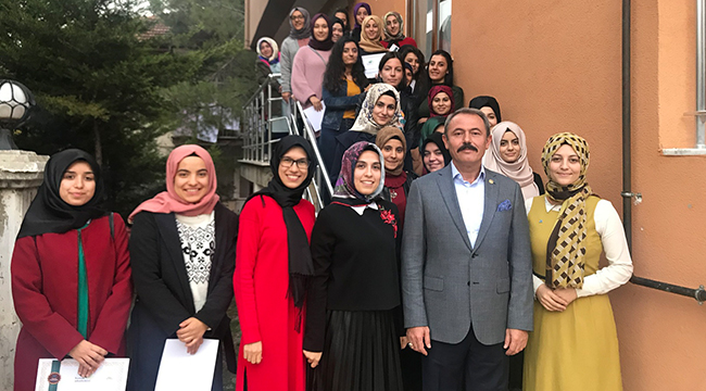 MİLLETVEKİLİ TİN, TÜGVA’DA GENÇLERLE BULUŞTU