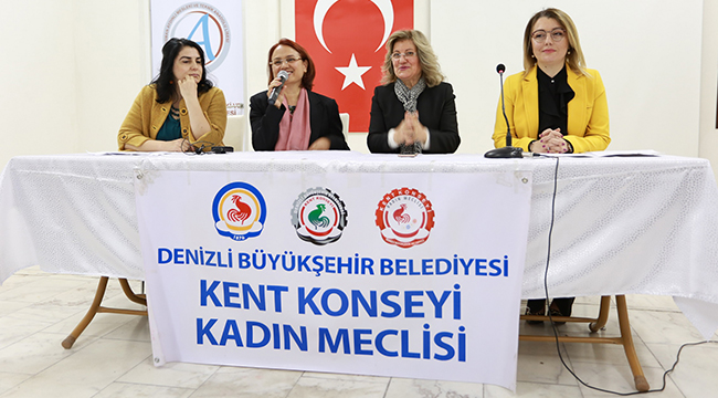 DENİZLİ'NİN BAŞARILI KADINLARI ÖĞRENCİLERLE BULUŞTU