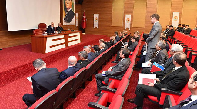 SEÇİM GÜVENLİĞİ VE KAYMAKAMLAR TOPLANTISI YAPILDI