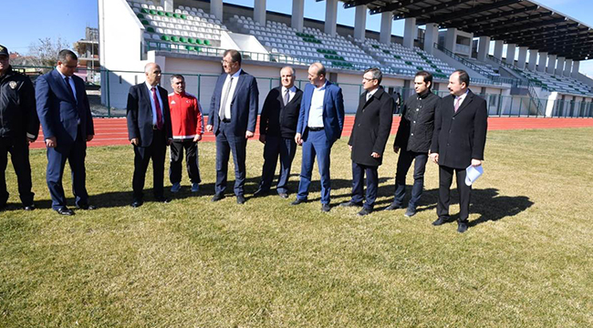 VALİ KARAHAN ÇİVRİL İLÇESİ'Nİ ZİYARET ETTİ