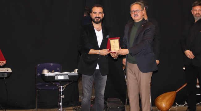 ÖZAY GÖNLÜM HATIRALARLA ANILDI