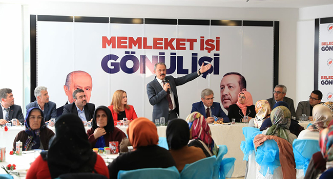 TİN ACIPAYAM’DA VATANDAŞLARLA BULUŞTU