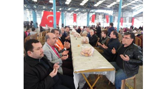 YÖRÜKLER ŞEHİTLER İÇİN MEVLİT OKUTACAK