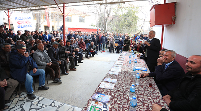 ZOLAN MANİ VE ÇİÇEKLERLE KARŞILANDI