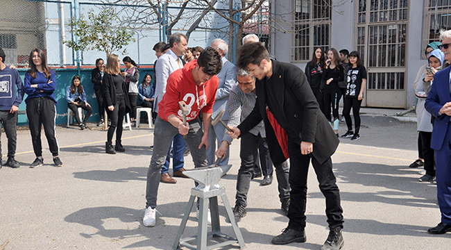 KAZIM KAYNAK'TA NEVRUZ COŞKUSU