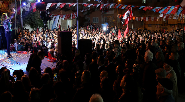 YÜZLERCE MERKEZEFENDİLİ MİTİNGE AKIN ETTİ