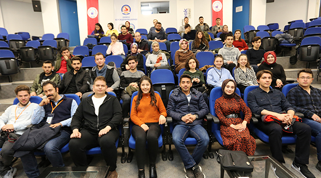 PAÜ’LÜ GENÇLERE EURODESK FIRSATLARI ANLATILDI