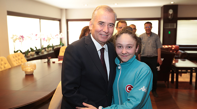 Gençlik Haftası Kutlanıyor