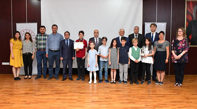 Dereceye Giren Öğrenciler Ödüllerini Karahan’dan Aldı