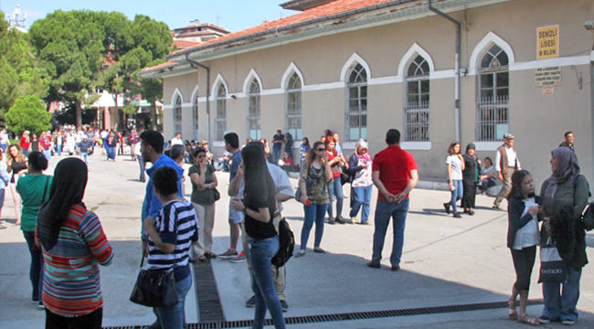 Denizli’de YKS Heyecanı Başladı