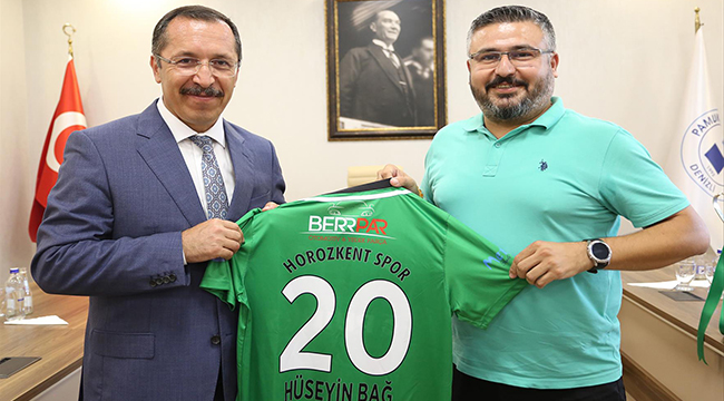Horozkent Kadın Futbol Takımı Rektör Bağ’ı Ziyaret Etti