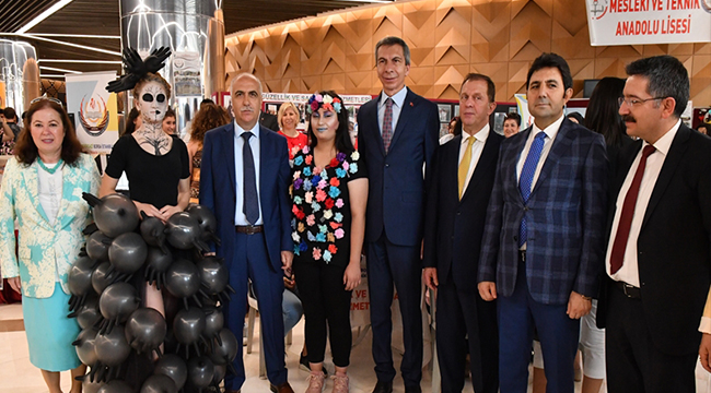 Öğrenme Şenliği Ve Mesleki Eğitim Fuarı Açıldı