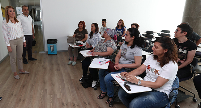 Merkezefendi ‘de Yabancı Dil Kursları Başladı