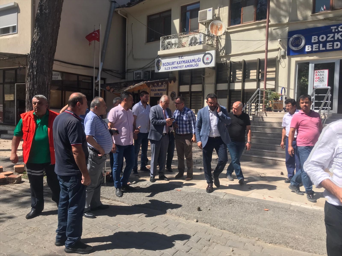 Yaralı Sayısı Belli Oldu! Binalar Boşaltılıyor