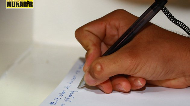 Demokrasi Kürsüsü’nde duygulandıran hikayeler