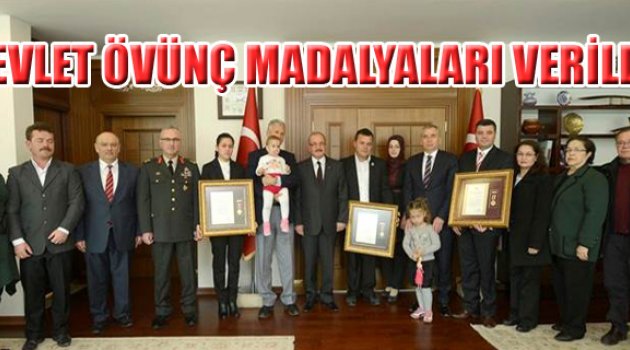 DEVLET ÖVÜNÇ MADALYALARI VERİLDİ