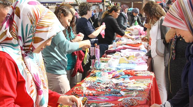 El emeği göz nuru ürünler Bayramyerini süsledi
