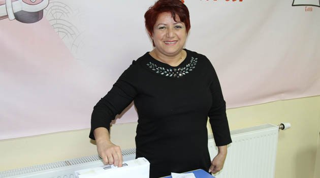 El Emeği Pazarında seçim heyecanı yaşandı