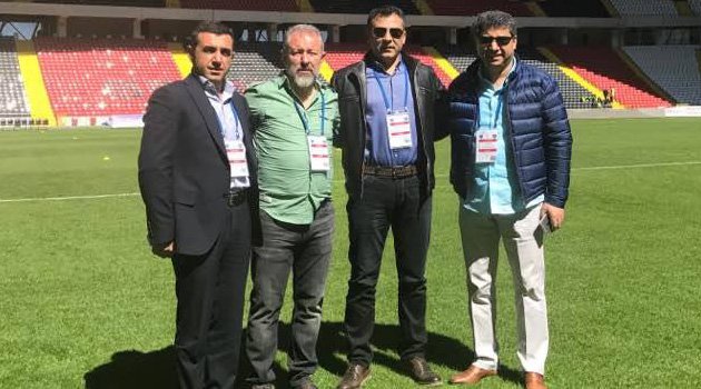 FUTBOLCULAR ÇARŞAMBA GÜNÜNE KADAR İZİNLİ...