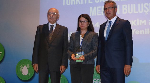Genç Denizli ödüle doymuyor!