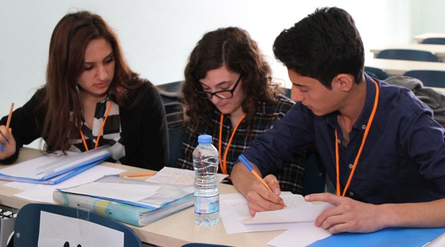 Gençler münazara turnuvasında buluşacak