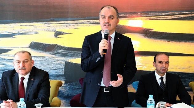 GÜRLESİN VATANDAŞLARLA HALK GÜNÜ’NDE BULUŞTU