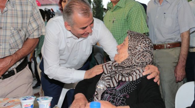 İftar buluşmaları Karşıyaka ile devam etti