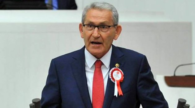 "İKTİDAR FETÖCÜ'LERLE DEĞİL, CUMHURİYETLE UĞRAŞIYOR"