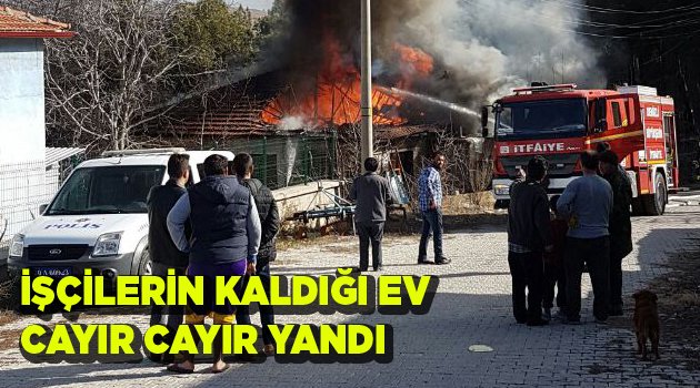 İnşaat işçilerinin kaldığı ev alev alev yandı