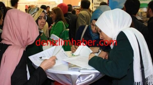 İŞSİZLER FUARDA BULUŞTU