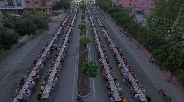 KAYIHAN’DA 3 BİN KİŞİLİK İFTAR