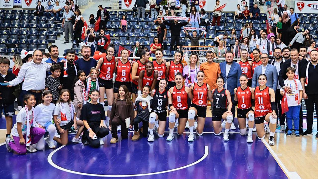 Denizli Büyükşehir, Fenerbahçe’yi sildi süpürdü