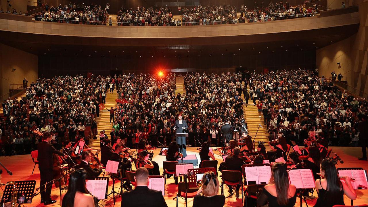 Ata’ya Saygı Konseri büyüledi