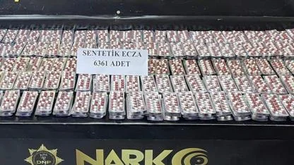 DENİZLİ'DE UYUŞTURUCU HAP İLE YAKALANDILAR