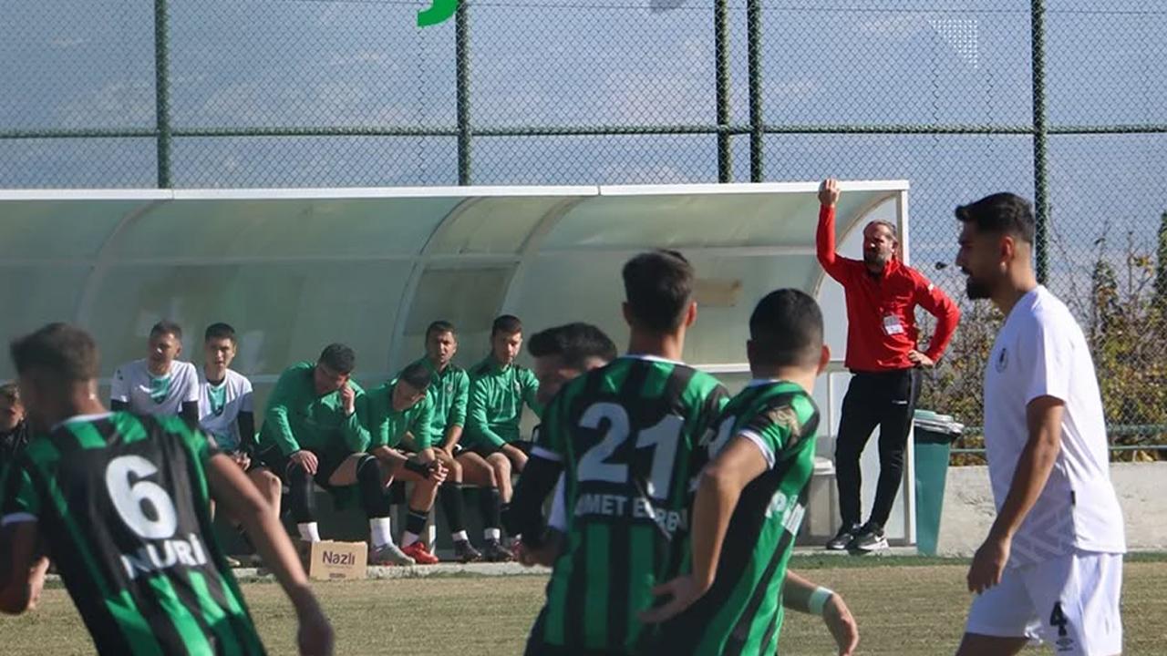 DENİZLİSPOR, DEPLASMANDA KAYBETTİ