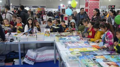 Edebiyatın kalbi Denizli Kitap Fuarı’nda atıyor