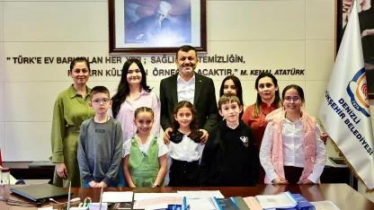 Geleceğin Denizli’sini hayal edenler ödüllerini aldı