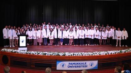 Geleceğin Diş Hekimleri Beyaz Önlüklerini Giydi