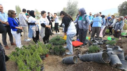 PAMUKKALE'DE ÇEVRE VE KARİYER ODAKLI EĞİTİM