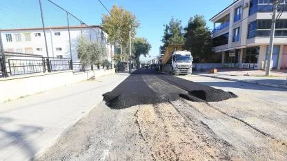 PAMUKKALE’DE YOL ÇALIŞMALARI SÜRÜYOR
