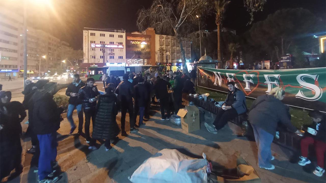 DENİZLİSPOR NEFES TARAFTAR GRUBUNDAN ÇORBA HAYRI