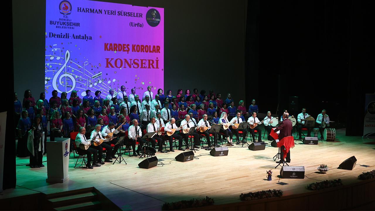 İki farklı şehrin sesleri aynı sahneyi paylaştı