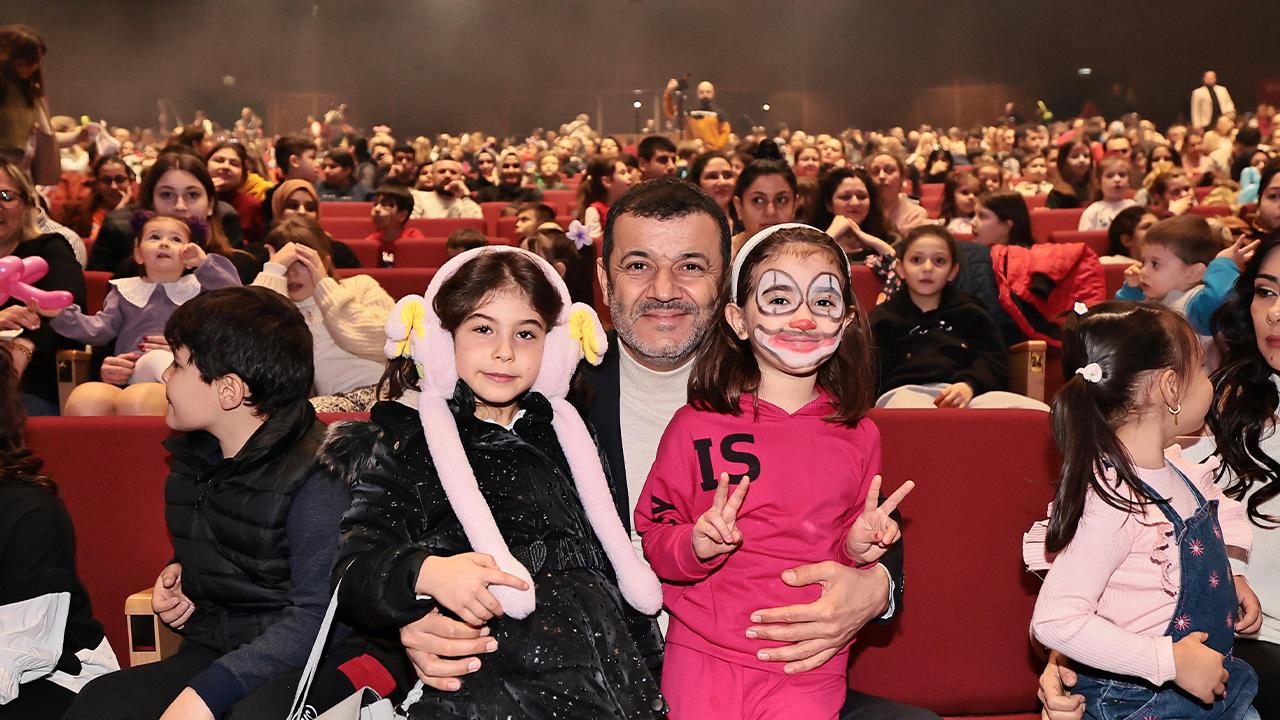 Denizli Büyükşehir’den çocuklara özel şenlik