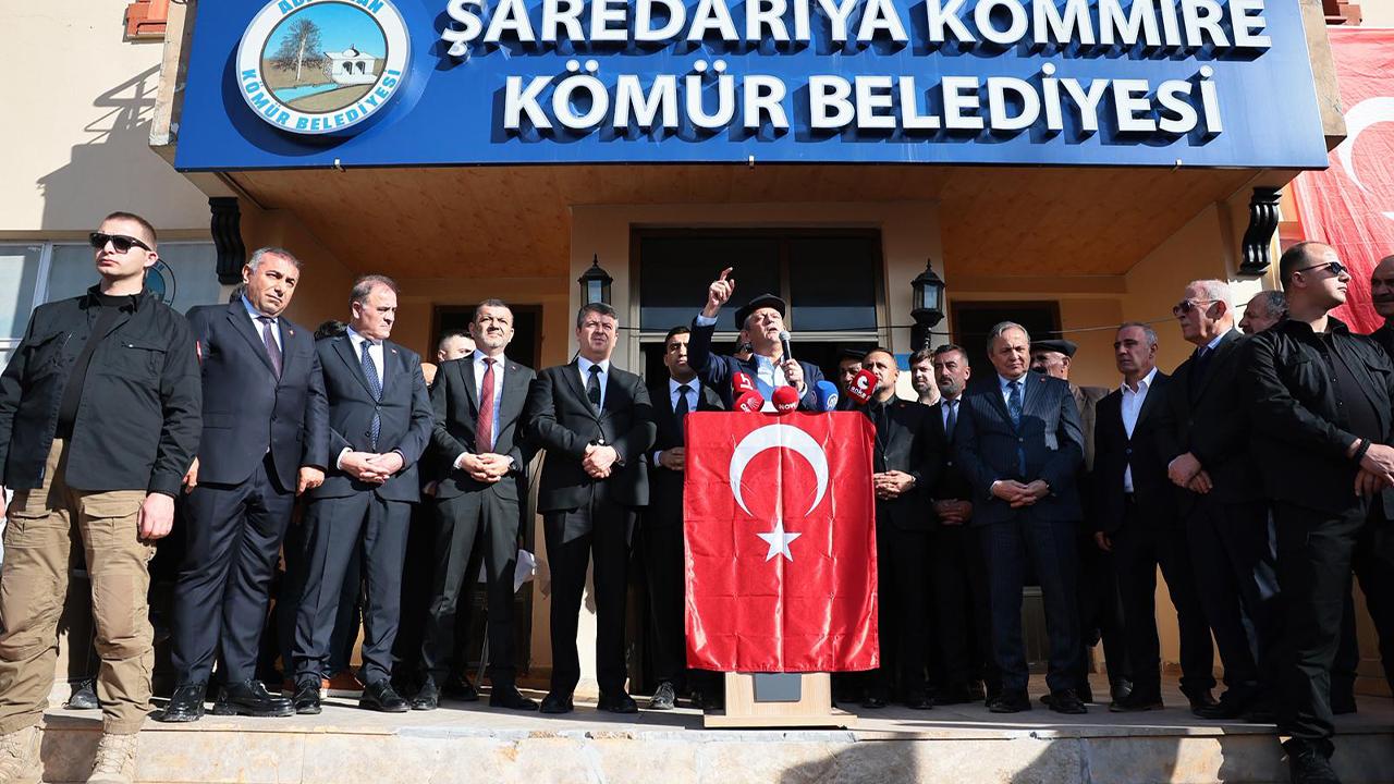 Başkan Çavuşoğlu depremin yıl dönümünde Adıyaman’da