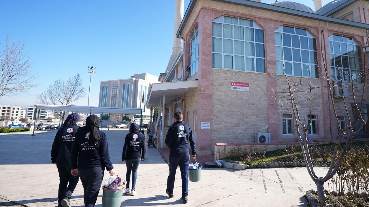 Denizli’de Camiler Ramazan Ayına Hazırlanıyor