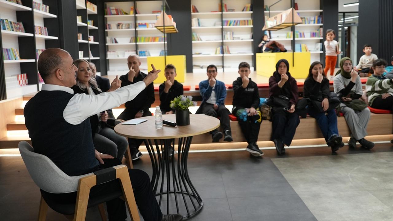 Denizli'de Kitapseverlere Özel Hızlı Okuma Dersi