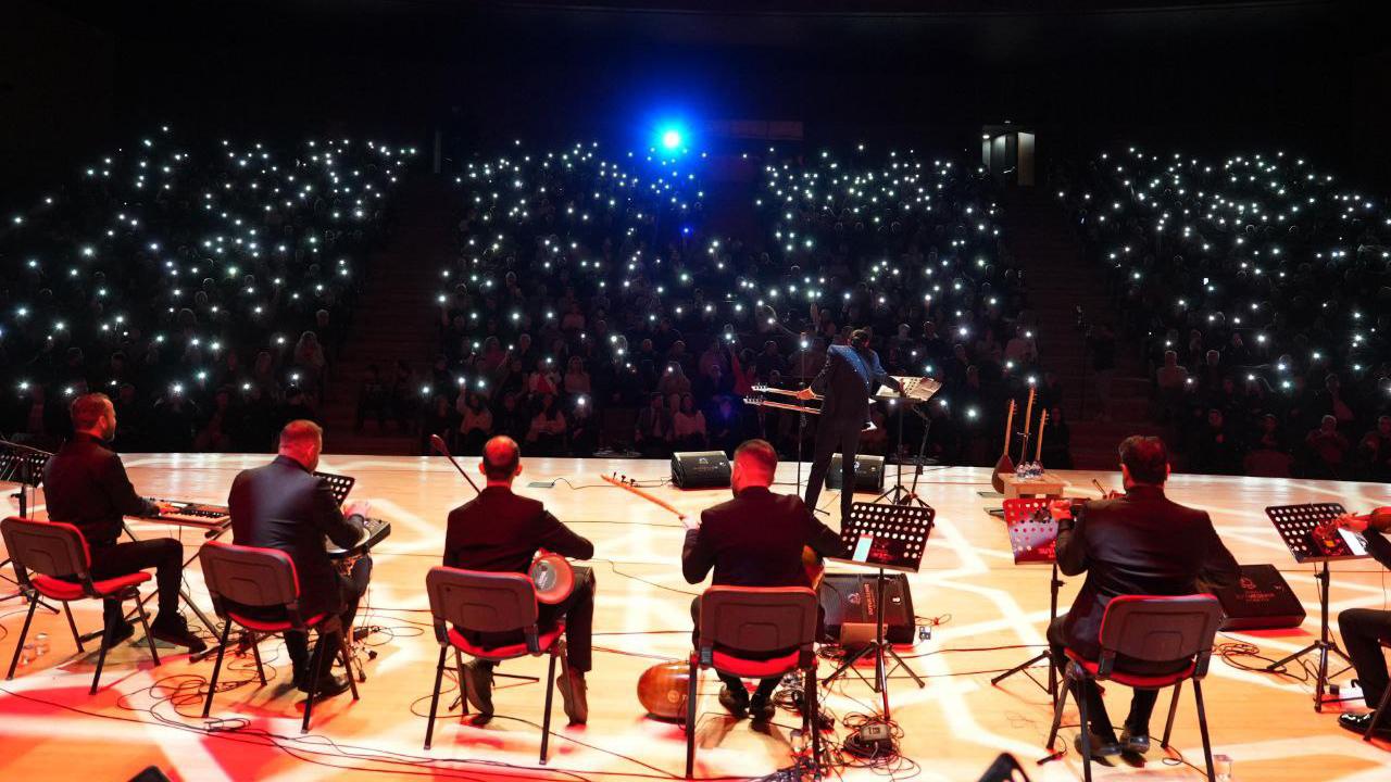 Özay Gönlüm'e vefa gecesi