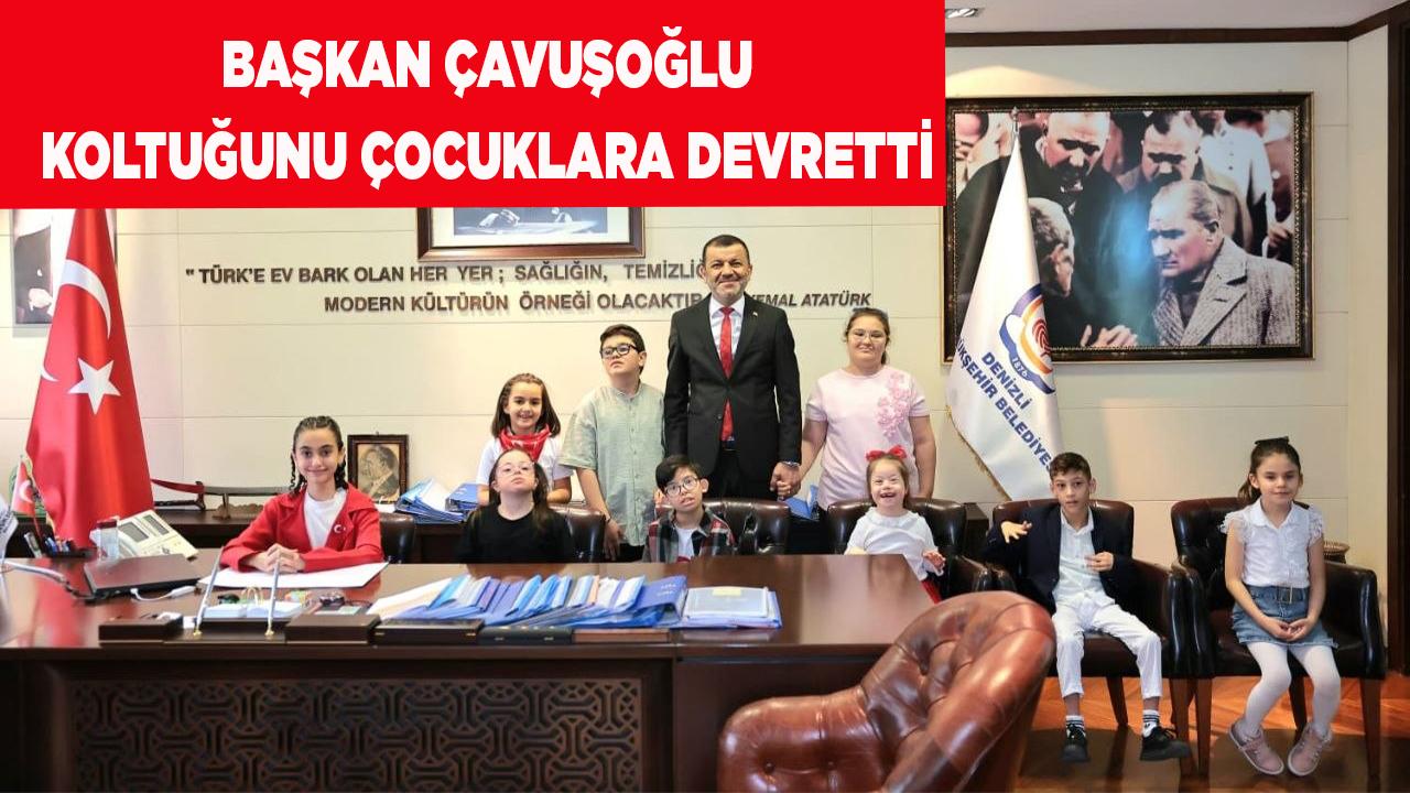 Başkan Çavuşoğlu koltuğunu çocuklara devretti