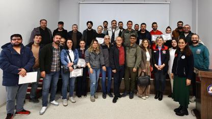 Denizli Büyükşehir’den Pet Shoplara eğitim desteği